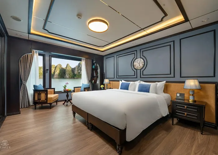 Aime'E Cruises - Luxury Halong Bay Cruise