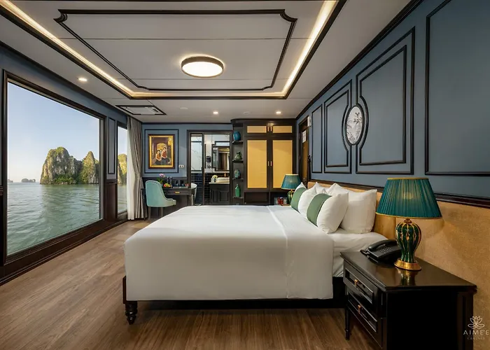 Aime'E Cruises - Luxury Halong Bay Cruise