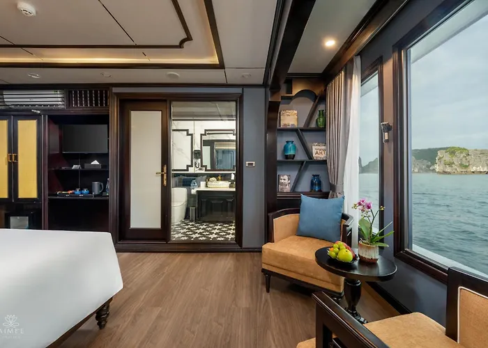 Aime'E Cruises - Luxury Halong Bay Cruise  5*