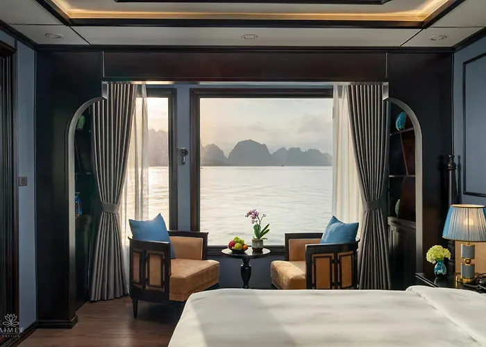 Aime'E Cruises - Luxury Halong Bay Cruise Hạ Long