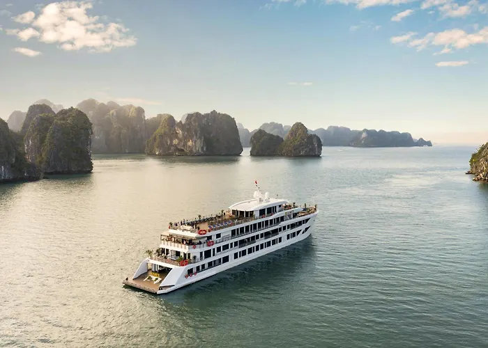 Aime'e Cruises - Luxury Bay Cruise 5*